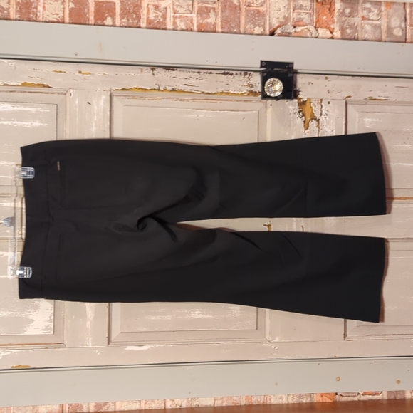 Women's 7th Ave Suiting Collection Black Pants New York and Company - Picture 5 of 5